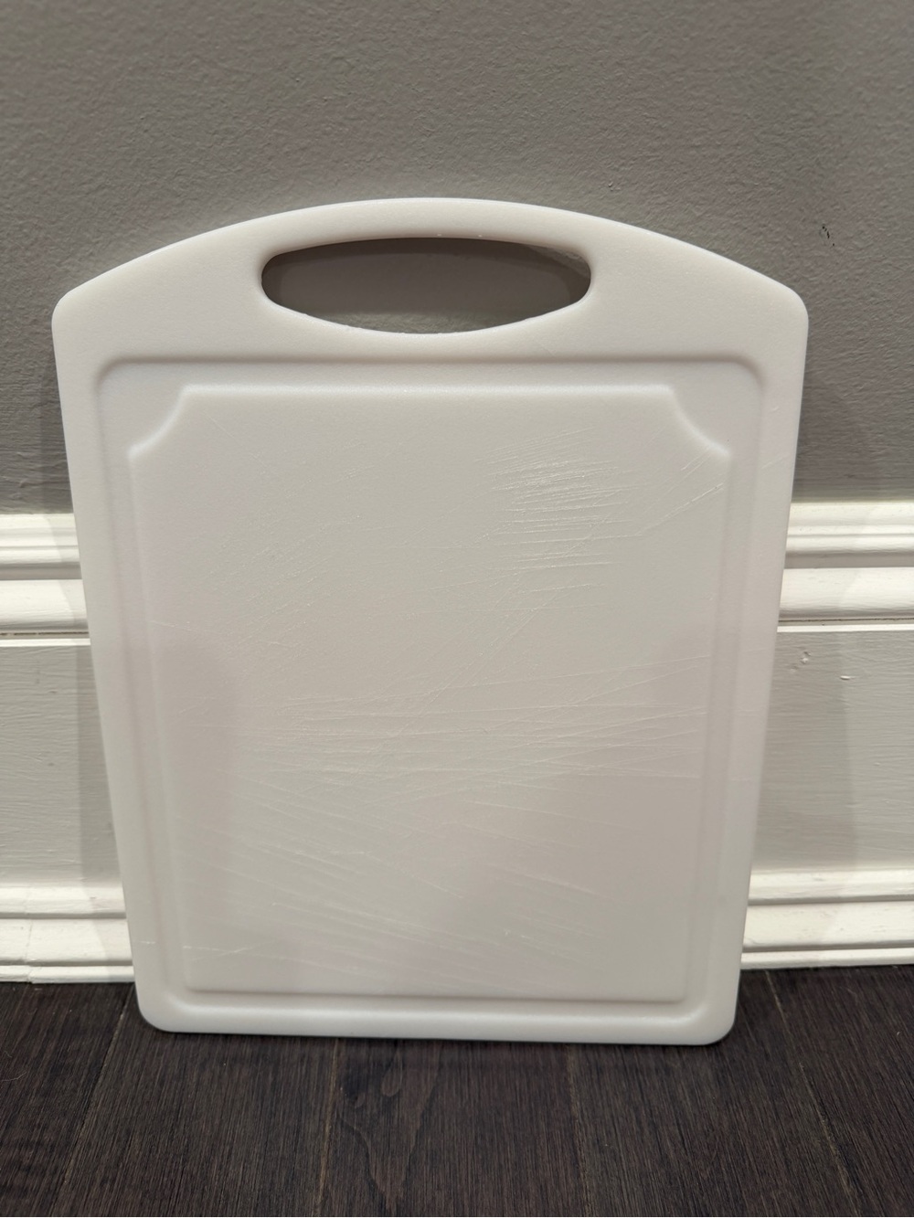 Cuisinart White Plastic Cutting Board with Handle Kitchen Tools